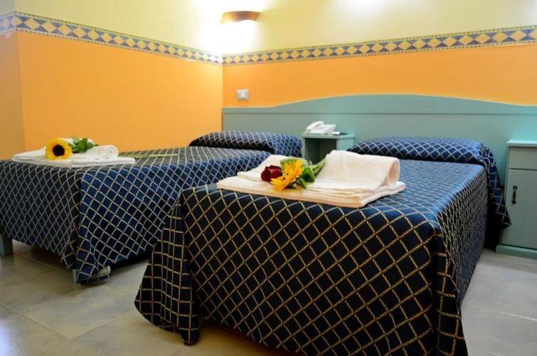 Hotel Le Palme SantʼAnna Arresi المظهر الخارجي الصورة